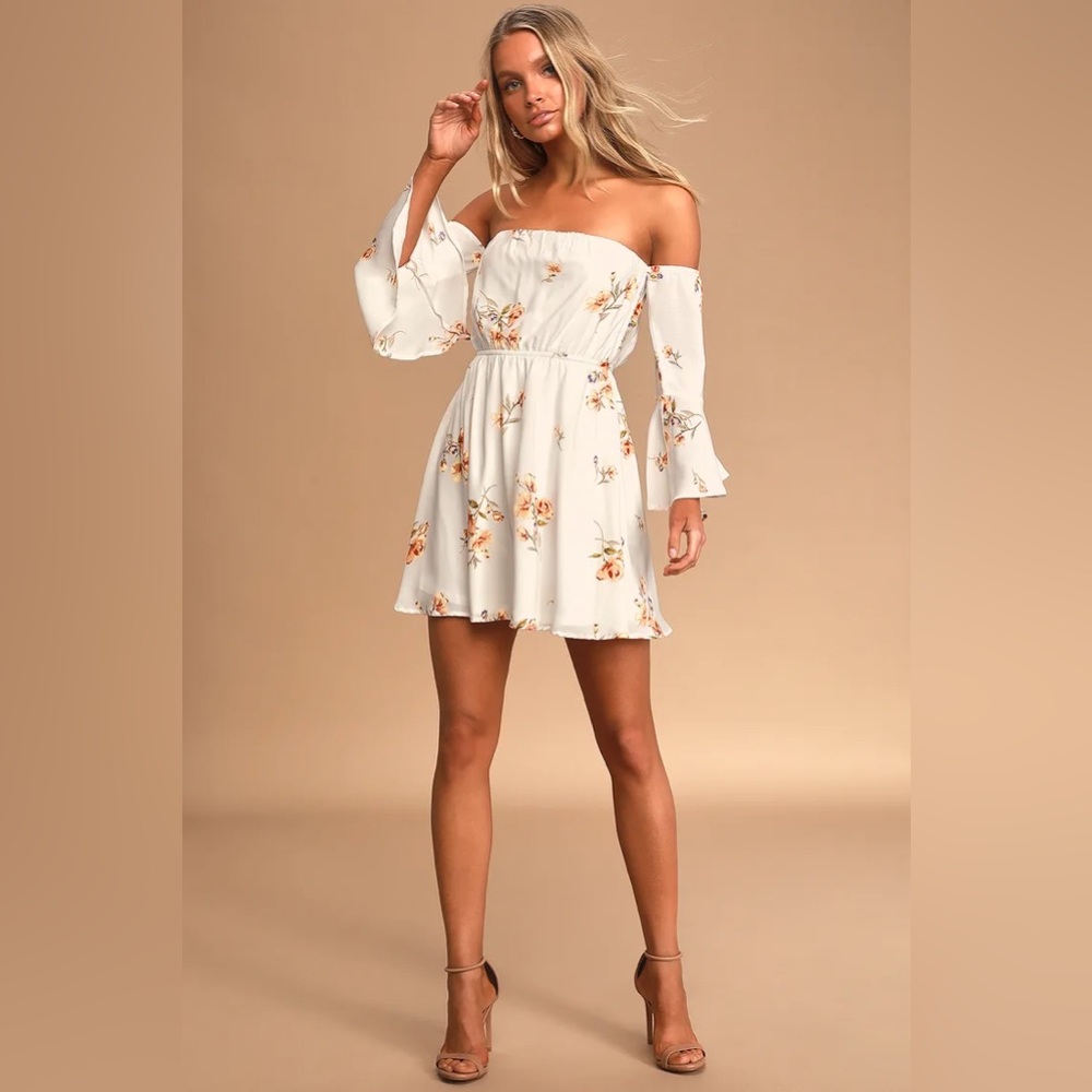 Lulus ivory floral print off the shoulder dress size XS